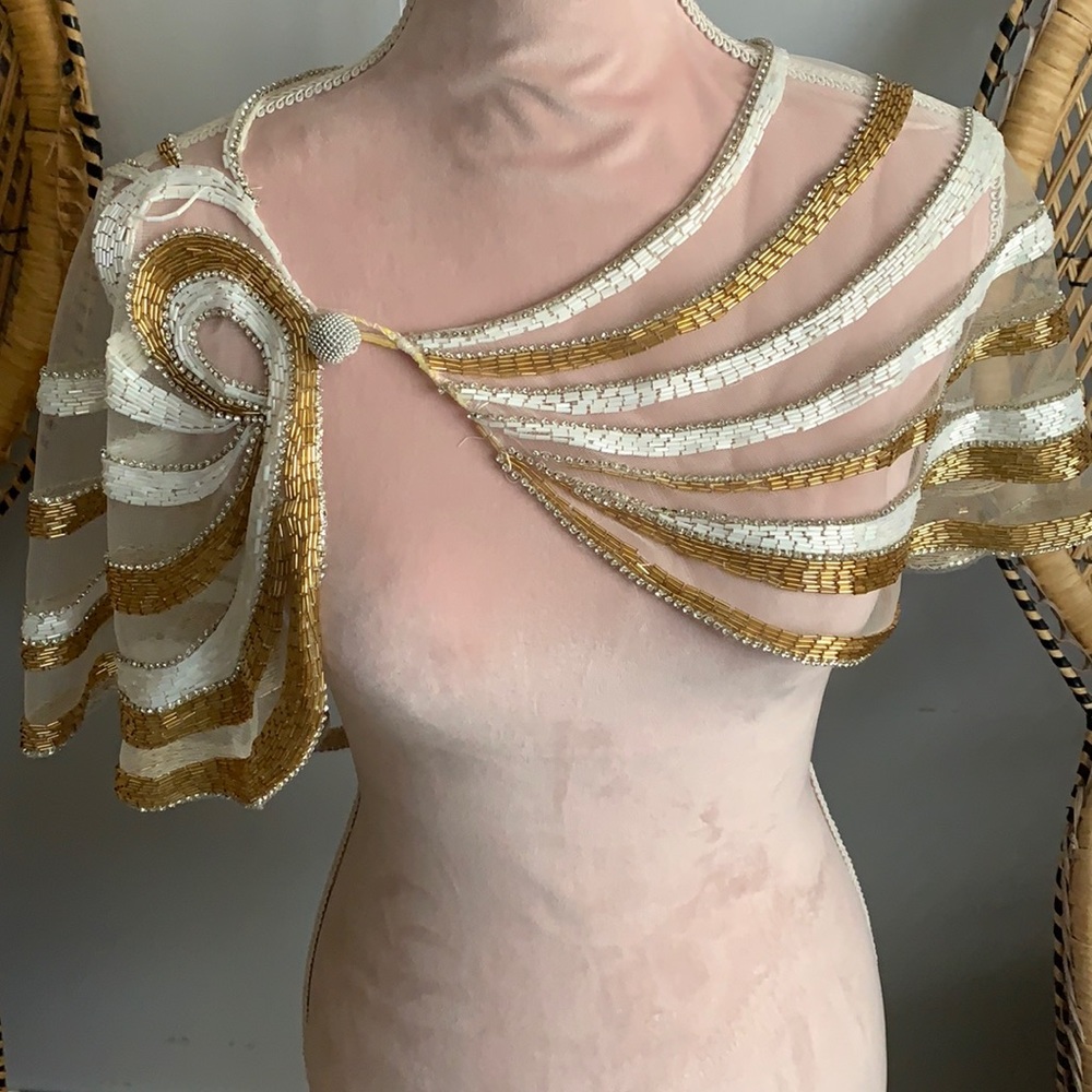Beaded shall.